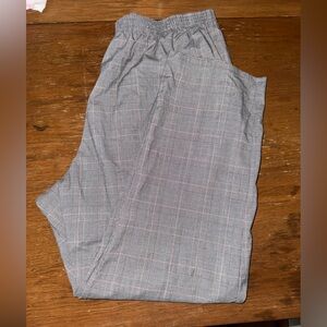 Alfred Dunner Gray and Pink Checkered Pants